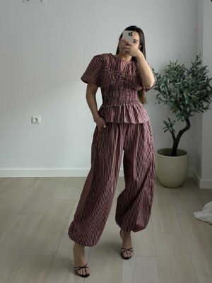 Conjunto a rayas