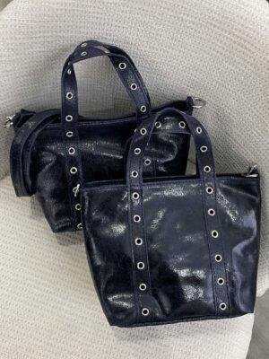 Bolso tachas